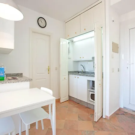 Pretty Studio With View * Marbella